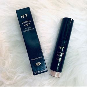 Boots No 7 Perfect Light Portable Loose Powder NIB